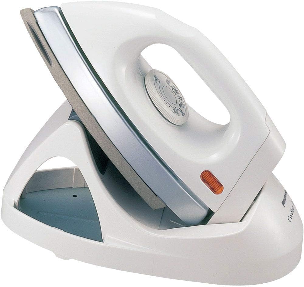 PANASONIC 1000W Dry Iron NI100DX